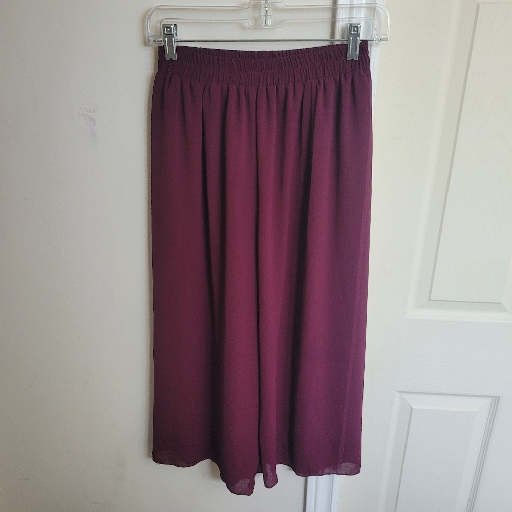 Chiffon Wide-Legged Cropped Pants